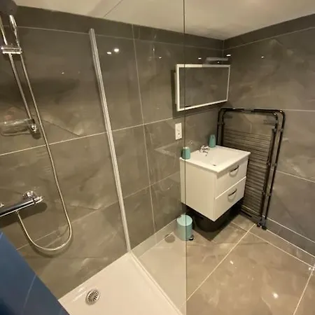 Apartment Studio 2 Personnes Aeroport Aulnat